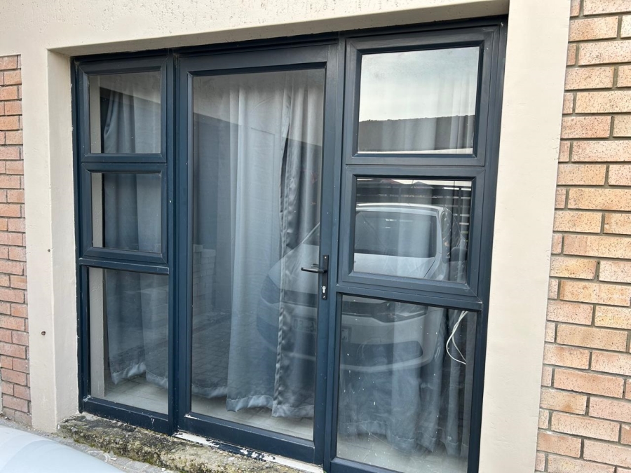 To Let 2 Bedroom Property for Rent in Parsons Ridge Eastern Cape